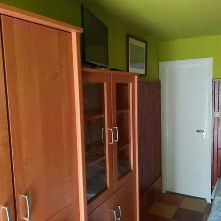 House And Apts. In Balaton 35519 Lejlighed *
