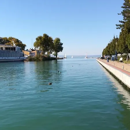 Lejlighed House And Apts. In Balaton 35519 Siófok